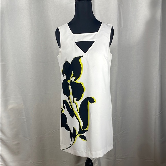 Banana Republic White and Black Sheath Mini Dress - Picture 1 of 4
